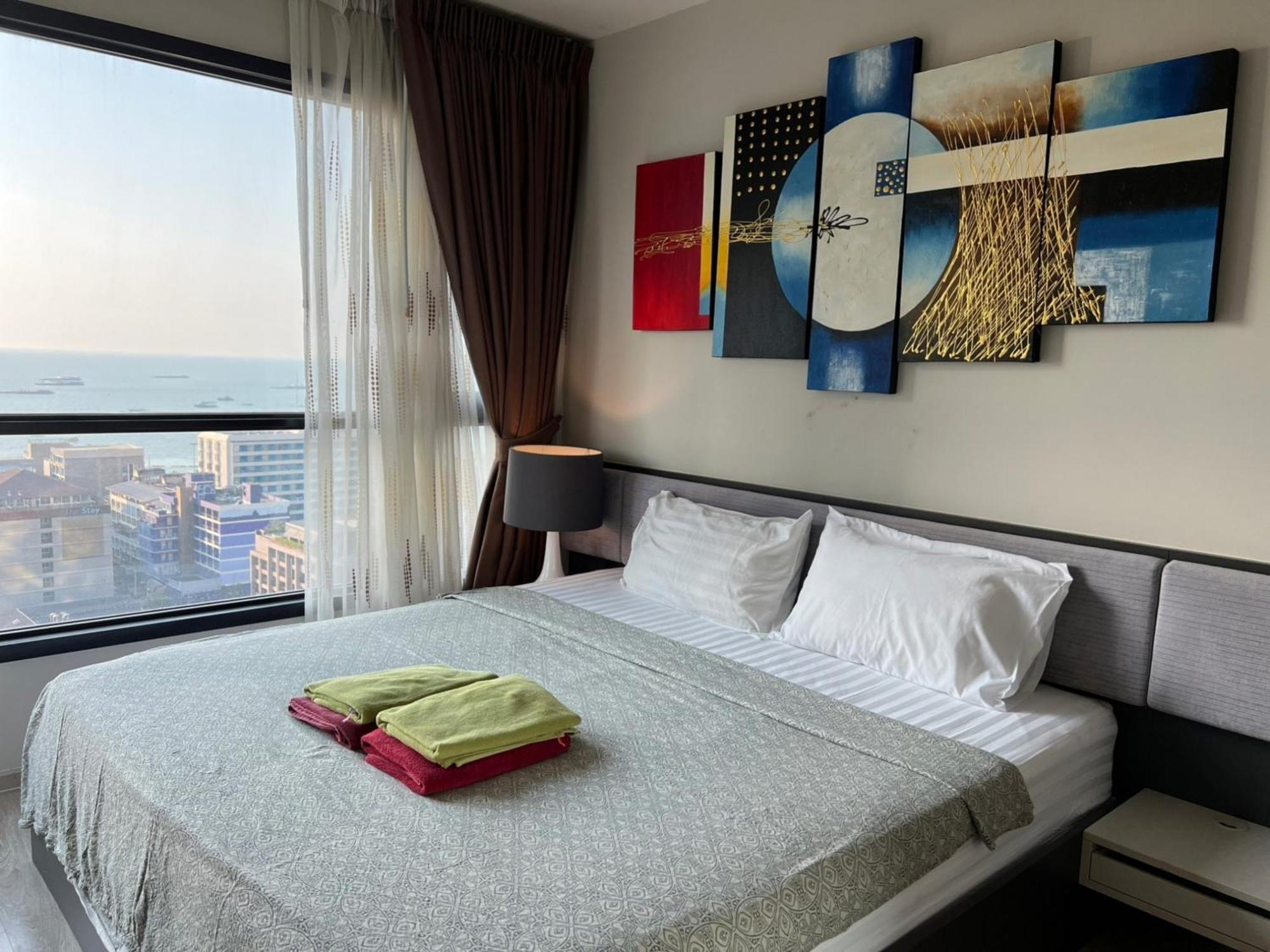 The Base Central Pattaya By Mickey Exterior foto