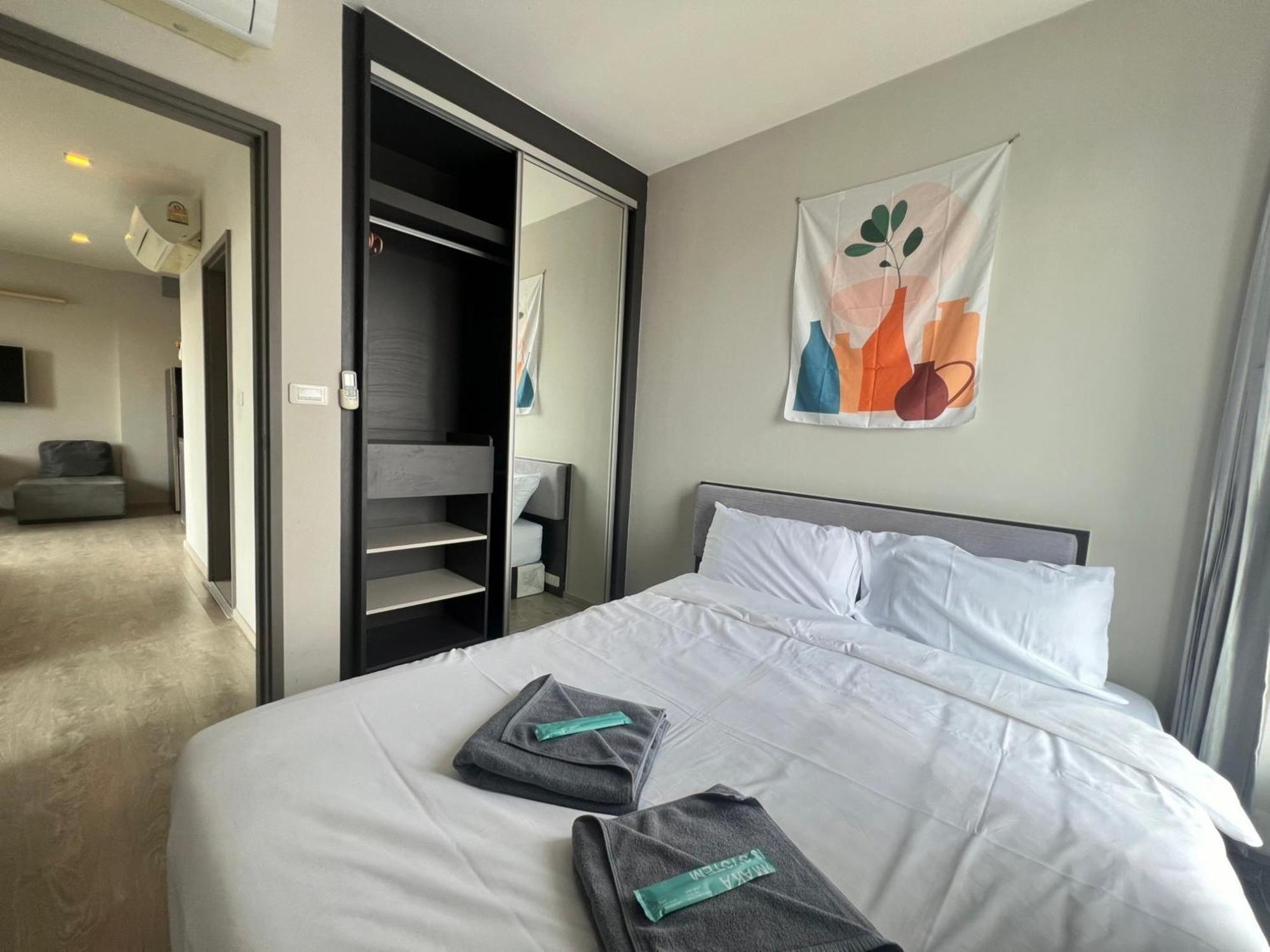 The Base Central Pattaya By Mickey Exterior foto