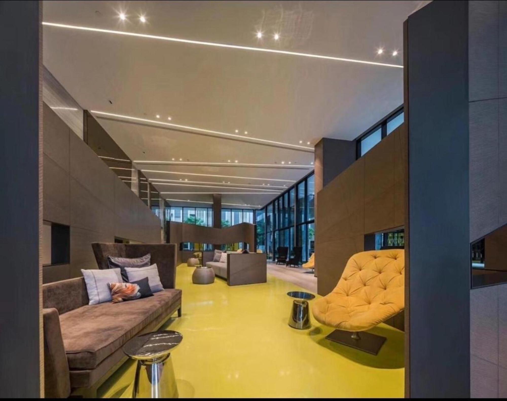 The Base Central Pattaya By Mickey Exterior foto